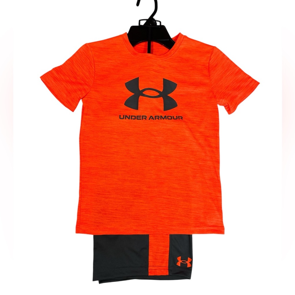 Under Armour Boys 2 Piece Set Size 7 Blaze Orange Shirt Shorts NWT